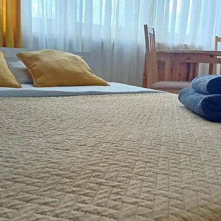 71 Kawalerka Апартаменты Ченстохова